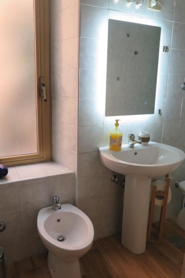 Room Casavostra Рим Екстериор снимка